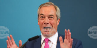 Фараж заяви, че понякога е трудно да се разбере от пресконференциите защо Вашингтон е решил да започне конфликта в Иран