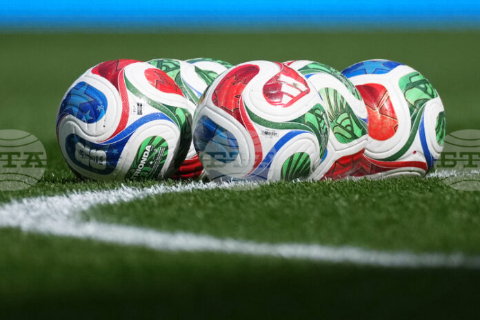 Футболен съдия е бил арестуван за предполагаемо сексуално посегателство в хотел във Великобритания