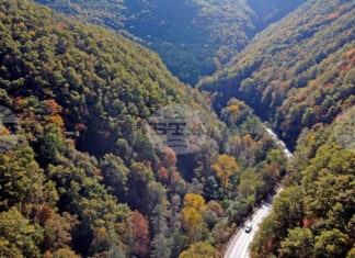 Giro d’Italia – „пътуваща реклама“ с фокус върху българското културно наследство Giro d’Italia – „пътуваща реклама“ с фокус върху българското културно наследство