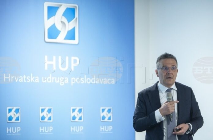 ХИНА: Работодателите в Хърватия очакват 2,5% ръст на БВП и ХИНА: Работодателите в Хърватия очакват 2,5% ръст на БВП и 5% инфлация тази година