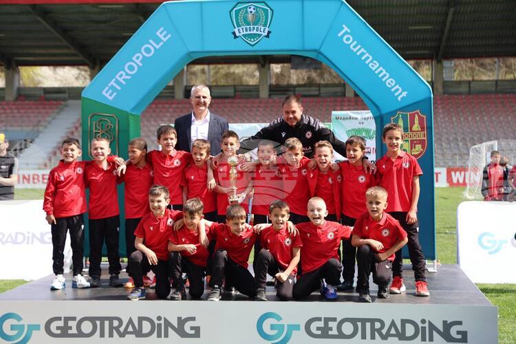 Христо Стоичков потвърди за преговори с Милан за мач с ЦСКА