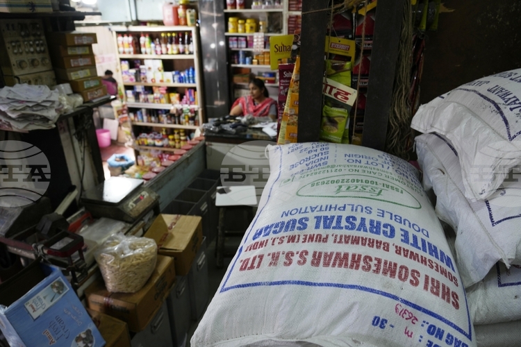 Индия е изправена пред втора година на недостиг на захар