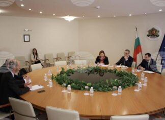 Инвестиция от 20 млн. евро в декарбонизацията на завода на "Солвей Соди" в Девня обсъдиха министър Трайков и ръководството на компанията