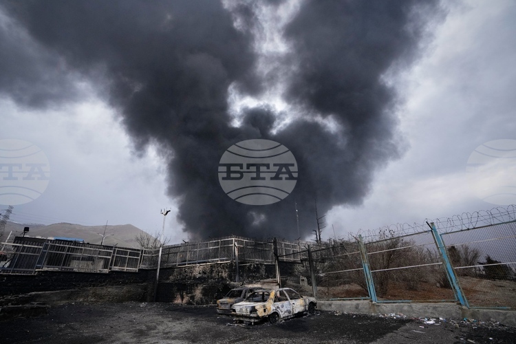 Иран очаква да възстанови голяма част от капацитета на рафинериите си до два месеца, заяви заместник-министърът на петрола