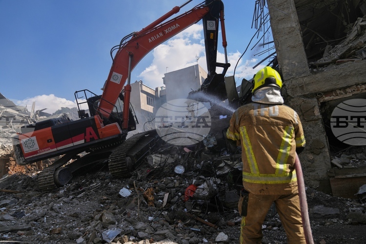 Ирански жп линии се връщат към експлоатация; възстановяването продължава