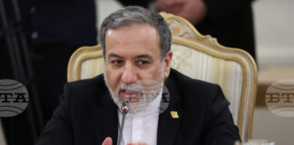 Иранският външен министър пристигна в Санкт Петербург за среща с Путин, съобщиха ирански държавни медии