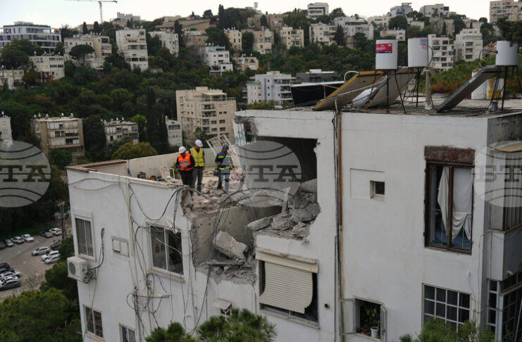 Израел е подложен на нови атаки от Иран и "Хизбула"