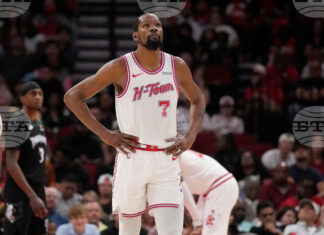 Кевин Дюрант все още не е сигурен участник за Хюстън във втория мач от серията срещу ЛА Лейкърс в плейофите на НБА