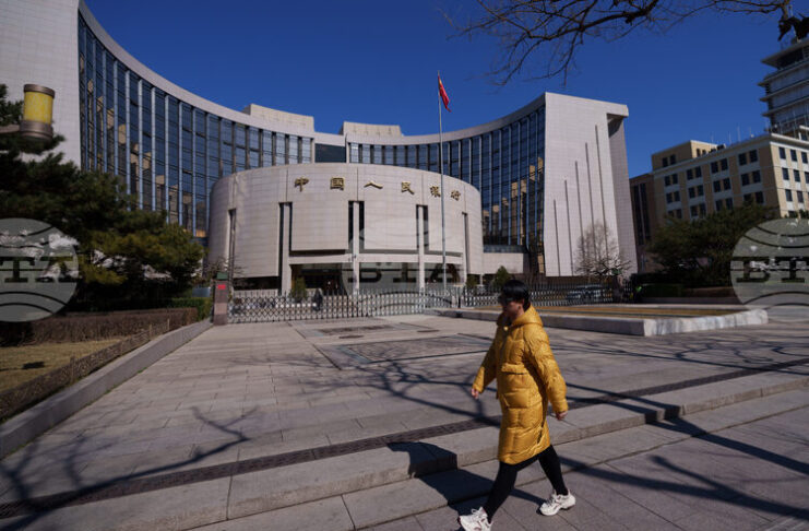 Китайската народна банка запази основните си лихви без промяна на фона на ускоряващата се икономика на Китай