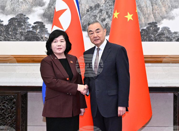 Китайският външен министър пристига утре на двудневна визита в Северна Корея