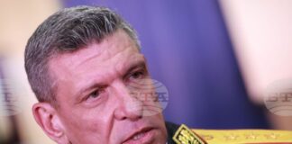 Кметът на кърджалийското село Солище е задържан за участие в схема за купуване на гласове, съобщи Георги Кандев във Фейсбук