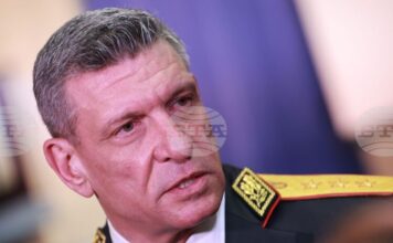 Кметът на кърджалийското село Солище е задържан за участие в схема за купуване на гласове, съобщи Георги Кандев във Фейсбук