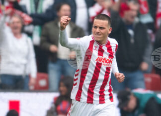 Кьолн ще опита да задържи трансферна цел на Брайтън с нов договор