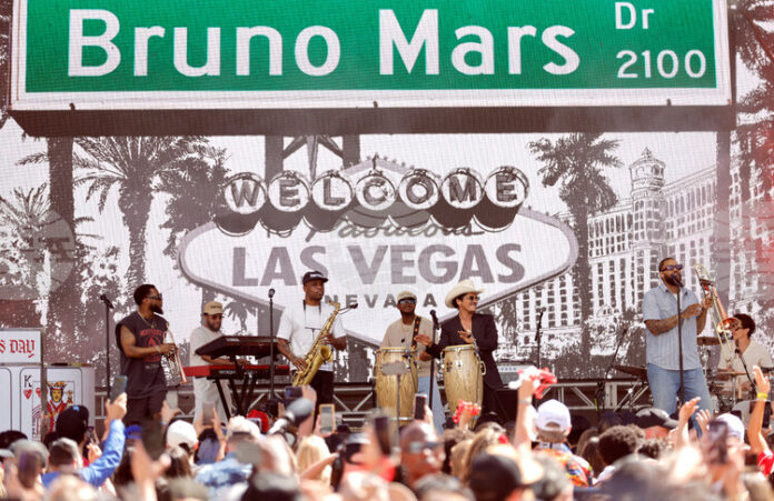 Кръстиха улица на певеца Бруно Марс в Лас Вегас