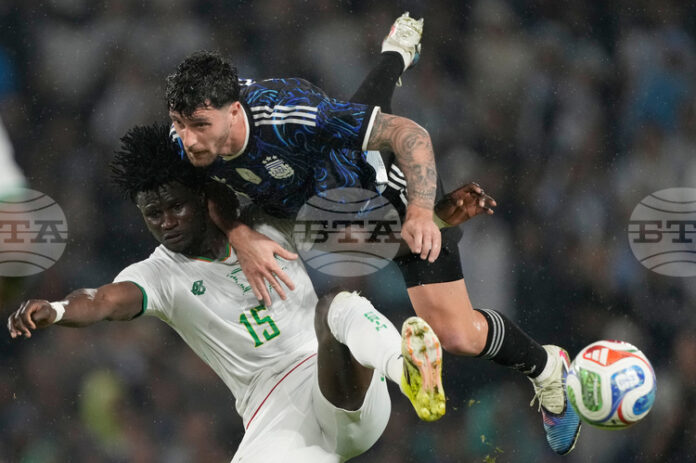 Ливърпул води в надпреварата за подписа на Маркос Сенеси от Борнемут