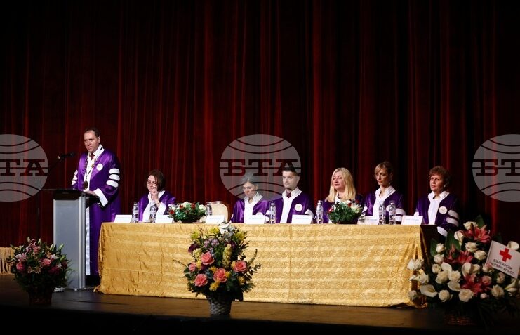 Медицинският университет и през тази година затвърди позицията си на водещ научен и образователен център, каза ректорът проф. Бойчо Ланджов