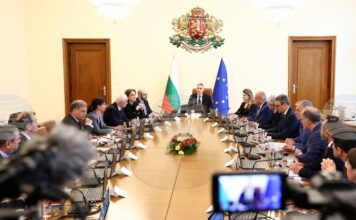 Меморандум за разбирателство между служебното правителство и инвеститор в Шумен предвижда откриването на сто работни места