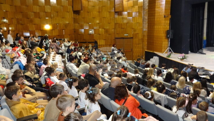 Международният детски театрален фестивал „Братя Грим“, посветен на приказките на класиците, ще се състои на 21 април в Шумен