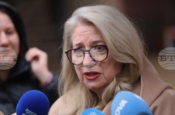 Министерството на туризма е „умерен оптимист“ за предстоящото лято, заяви служебният ресорен министър