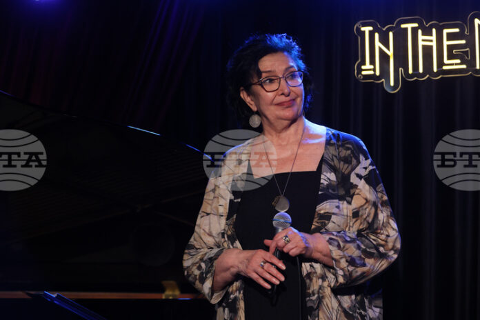 Много деца се запалиха по музикалния конкурс „Милчо Левиев“, обикновено избират неговата джазова музика, каза певицата Вики Алмазиду