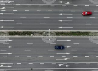 Над 190 000 автомобила се очаква да излязат от София преди Великден, ще се ограничава движението на камиони по "Тракия", "Хемус" и "Струма", съобщи АПИ