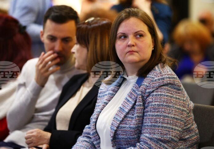 Над 33% от започналите работа от началото на годината през бюрата по труда са над 50 години, каза Габриела Горанова от Агенцията по заетостта