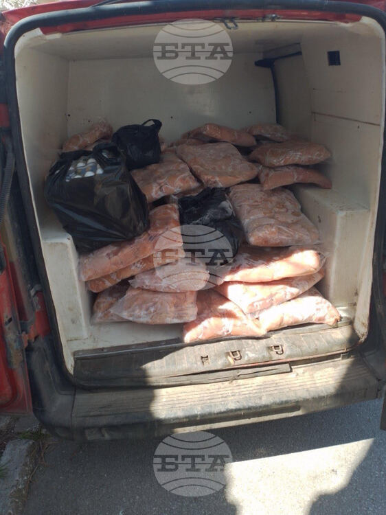 Над 600 тона храна без документи са иззети в Свиленград