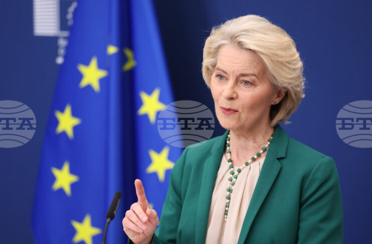 Насилието няма място в политиката, заяви Фон дер Лайен