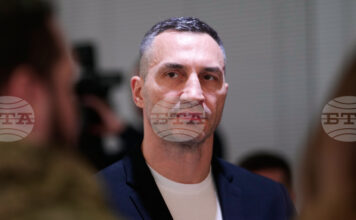 Няколко са убити при стрелба в Киев; има и ранени, включително дете, съобщи кметът