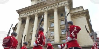 ОБНОВЕНА Депутати коментираха на влизане в Народното събрание какви са очакванията им за работата, избор на председател и формиране на редовно правителство