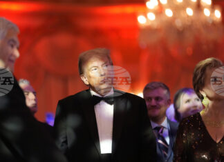 ОБНОВЕНА Стрелецът от гала вечерята на журналистите от Белия дом е обвинен в опит за убийство на президента на САЩ