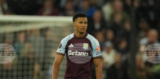 Оли Уоткинс и Астън Вила продължават да се наслаждават на участието си в Лига Европа