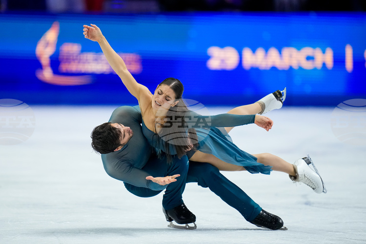 Олимпийските, световни и европейски шампиони при танцовите двойки Лоранс Фурние Бодри и Гийом Сизерон са фигуристи номер 1 на сезона