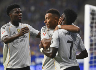 Орелиен Чуамени твърди, че Реал Мадрид е трябвало да напусне терена в мача срещу Бенфика