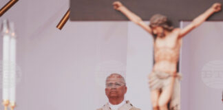 Папа Лъв Четиринадесети призова анголците да преодолеят дълбоките си разделения