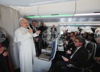 Папа Лъв XIV призова САЩ и Иран да се върнат на масата за преговори