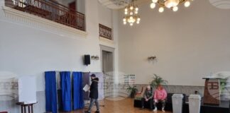 ПАРЛАМЕНТАРНИ ИЗБОРИ В УНГАРИЯ
                                                                                                Избирателната активност на парламентарните избори в Унгария към 11 ч. е 37,98%