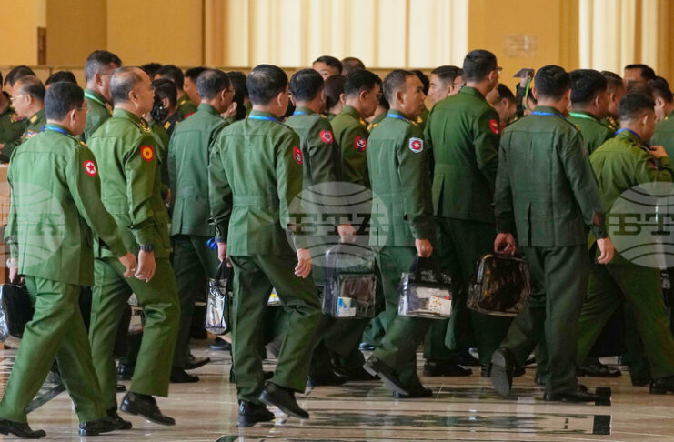 Парламентът на Мианма ще гласува утре за президент, заяви председателят му