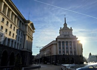 Пет сигурни формации с представителство в следващото Народно събрание, а три са на ръба на бариерата, според данни на „Тренд“