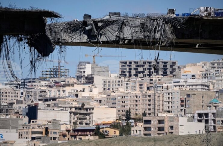 Преговорите за сключването на споразумение за прекратяване на огъня между САЩ и Иран са в застой, пише в. "Уолстрийт Джърнъл"