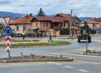 През изминалото денонощие при 15 катастрофи са ранени 18 души