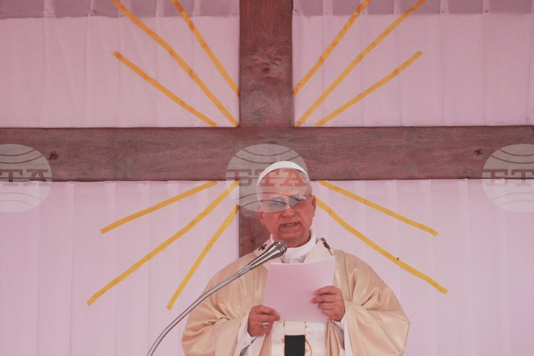 При посещението си в Ангола папа Лъв XIV осъди експлоатацията на хора от “авторитарните лидери“ по света