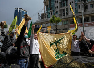 "Хизбула" си запазва правото да отвърне на продължаващите израелски атаки, заяви депутат от проиранското движение