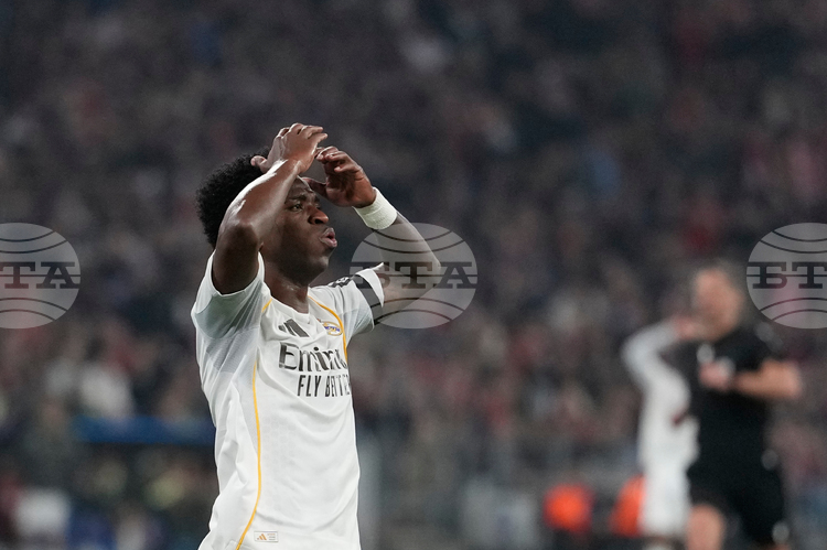 Реал Мадрид иска да удължи договора на Винисиус