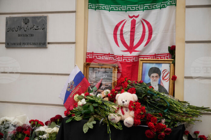 Русия каза, че САЩ трябва да се откажат от "езика Русия каза, че САЩ трябва да се откажат от "езика на ултиматумите" към Иран