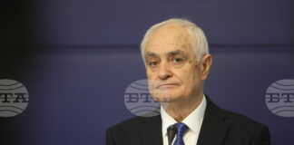 С подписаното споразумение за сигурност с Украйна ние не поемаме никакви военни ангажименти, каза министърът на отбраната Атанас Запрянов