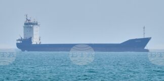 Само три кораба са преминали през Ормузкия проток през последните 24 часа, по данни на платформи за проследяване на корабоплаването