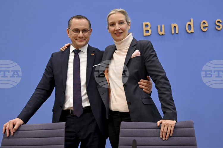 Съпредседателите на "Алтернатива за Германия" ще се кандидатират за преизбиране на партийната конференция през юни