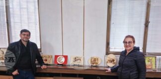 Съвместна изложба в библиотеката в Търговище откриват самоуките художници Станка Вълчанова и Александър Филипов