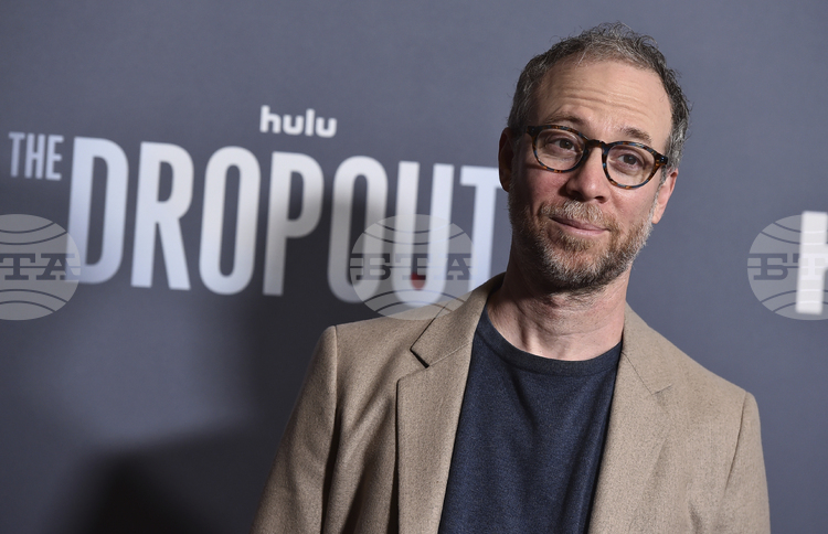 Сериал, базиран на ситкомa „Теория за Големия взрив“, ще направи своята премиера през юли